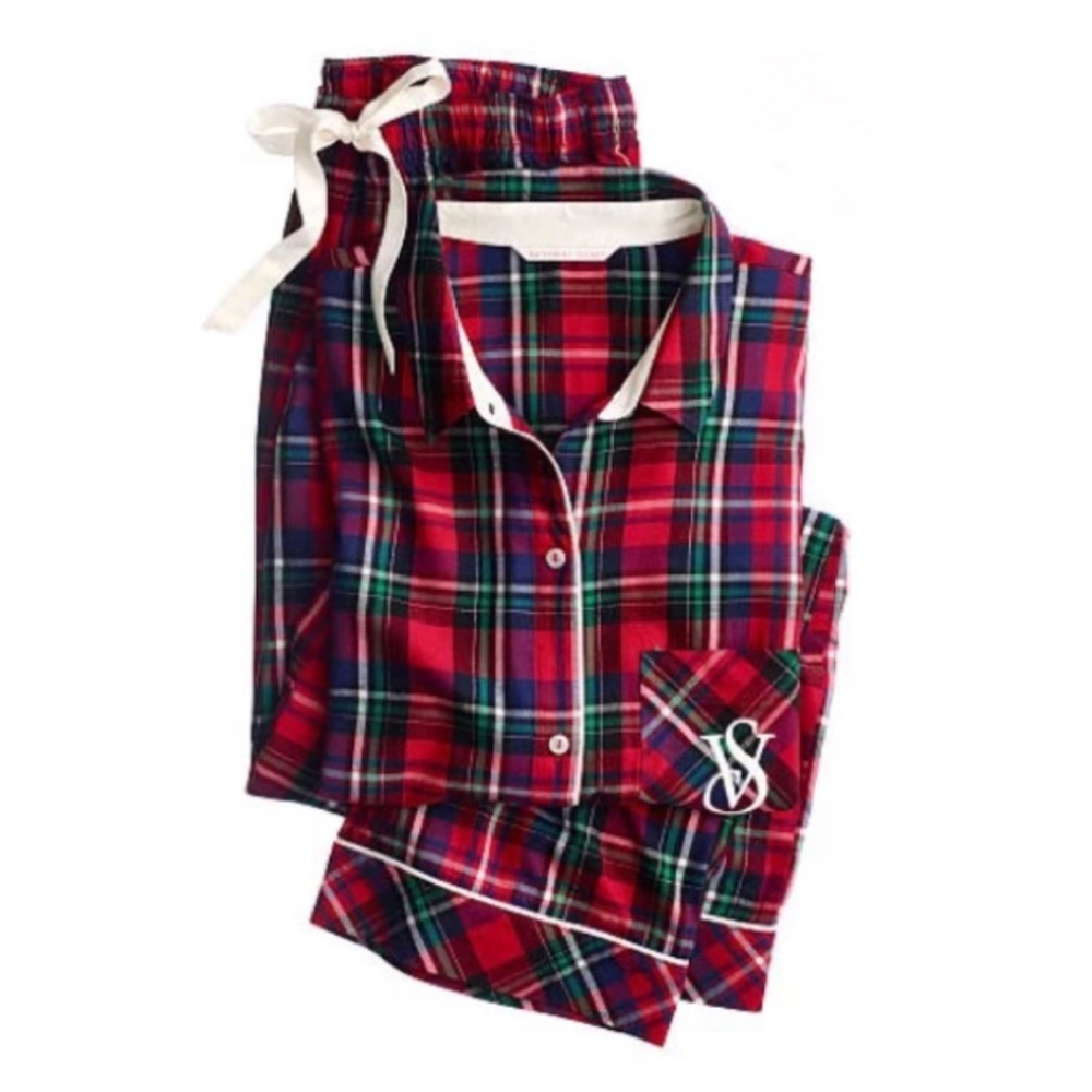 Victoria’s Secret The Dreamer Flannel Pajama Set (Christmas Girlhood Plaid Soft)